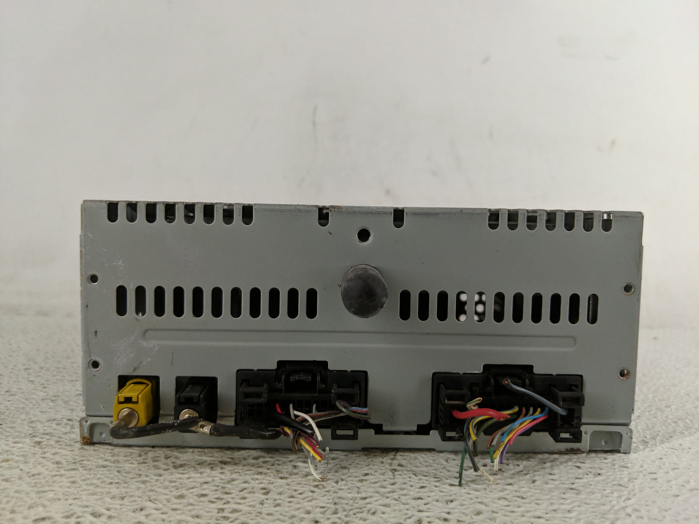 2016-2018 Ford Explorer Radio AM FM Cd Player Receiver Replacement P/N:JB5T-19C107-CB Fits Fits 2016 2017 2018 OEM Used Auto