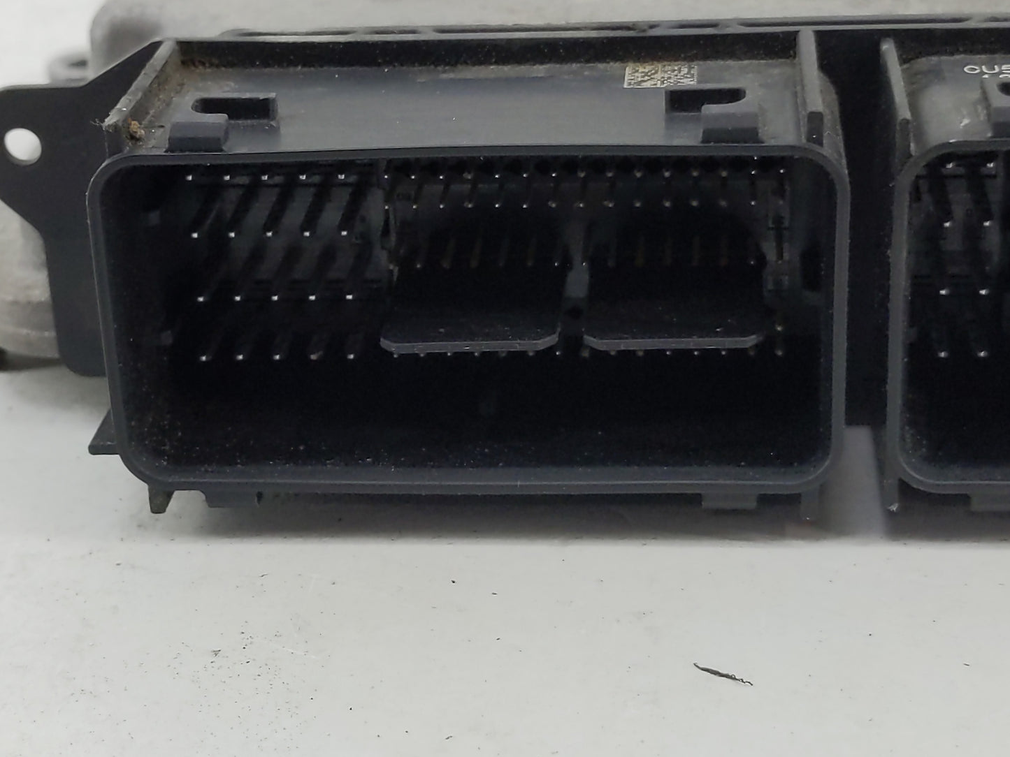 2016-2019 Ford Explorer PCM Engine Control Computer ECU ECM PCU OEM P/N:FB5A-12B684-CA GB5A-12A650-YA Fits OEM Used Auto Par