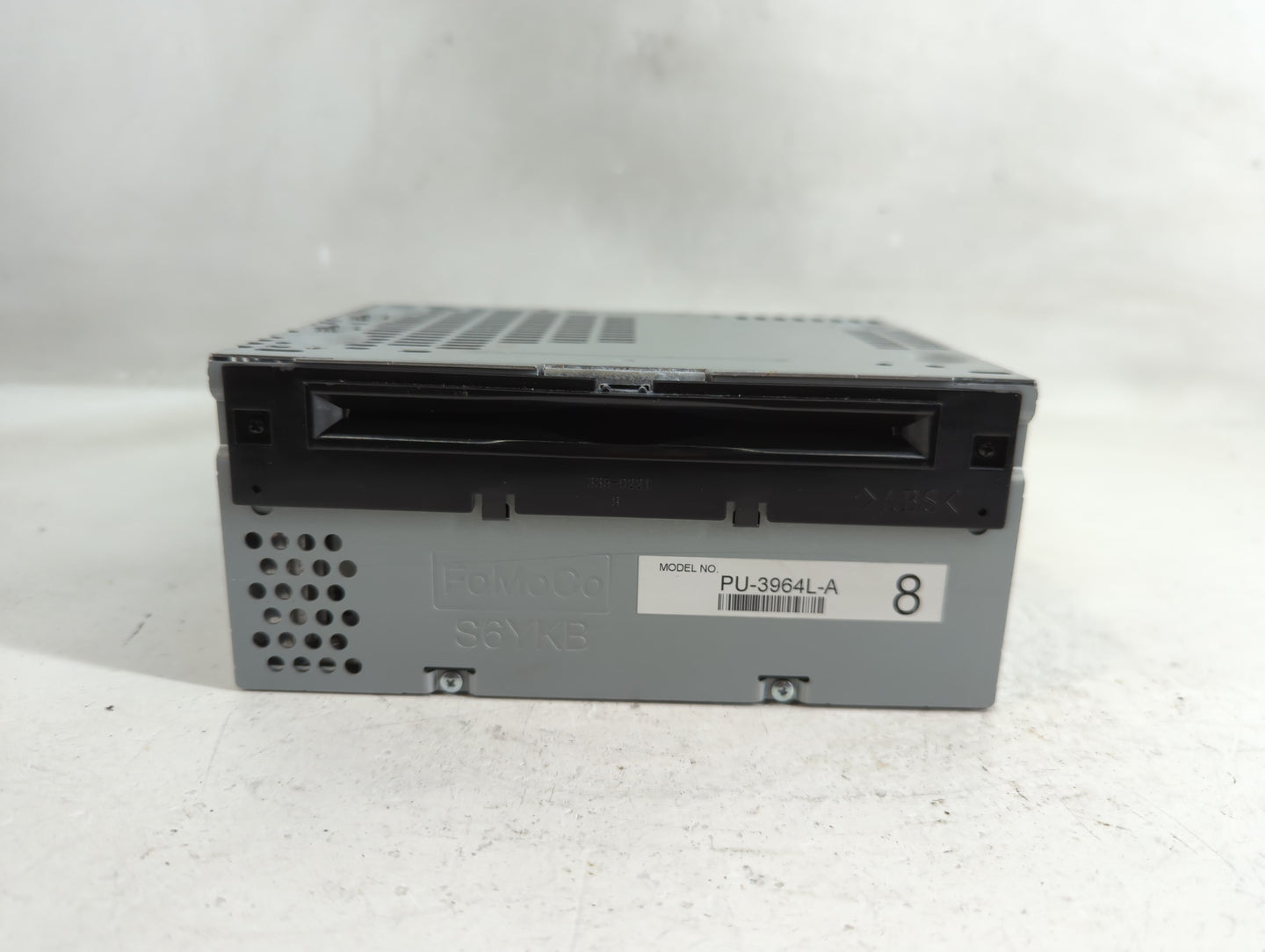 2018 Ford Explorer Radio AM FM Cd Player Receiver Replacement P/N:JB5T-19C107-HA Fits OEM Used Auto Parts - Oemusedautoparts