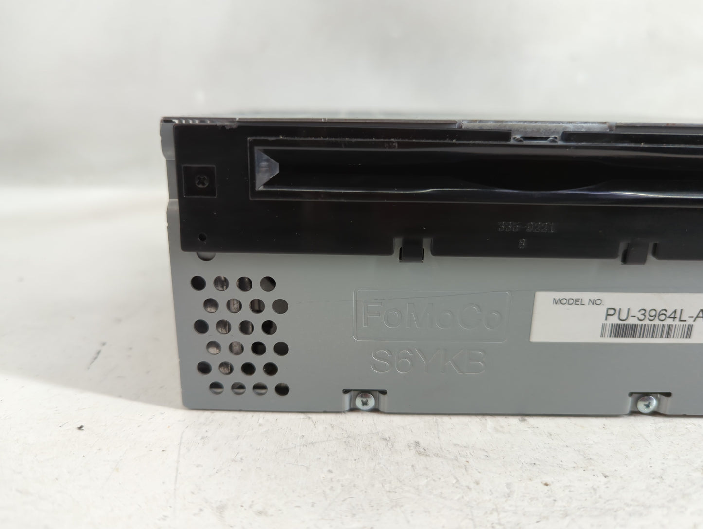 2018 Ford Explorer Radio AM FM Cd Player Receiver Replacement P/N:JB5T-19C107-HA Fits OEM Used Auto Parts - Oemusedautoparts