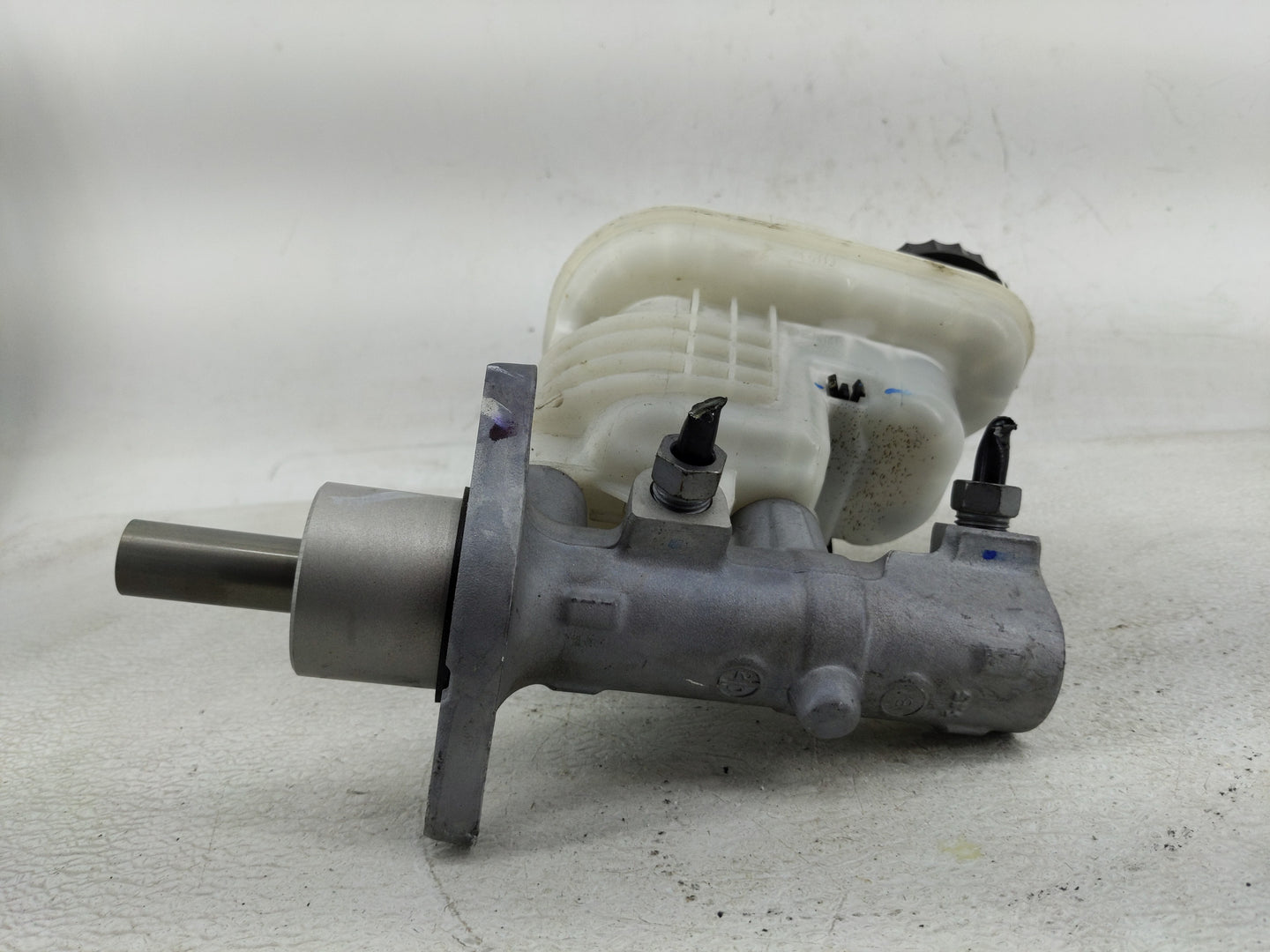 Ford Explorer Power Brake Booster Oem 1290073 - Oemusedautoparts1.com