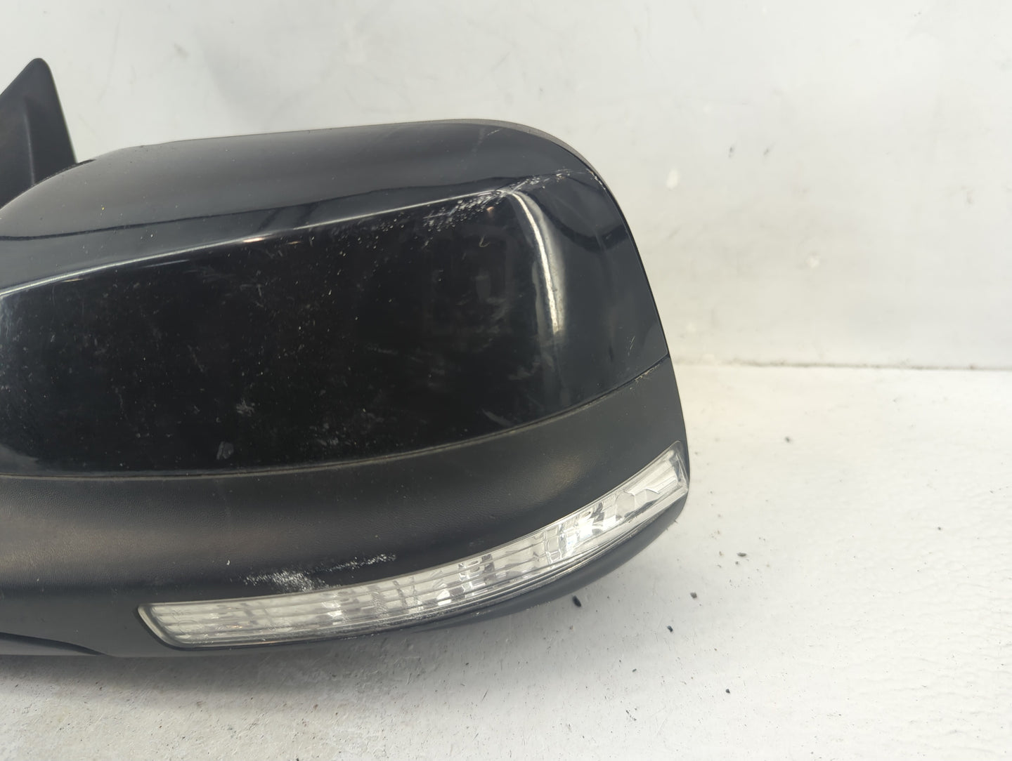 2019 Ford Explorer Driver Side View Mirror - Left Door Mirror OEM Used - Oemusedautoparts1.com