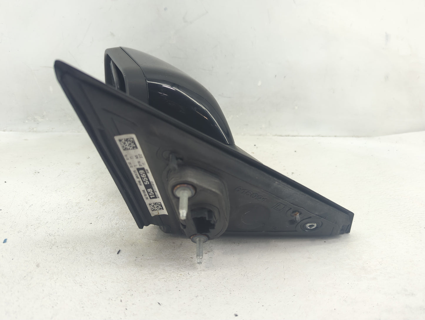 2019 Ford Explorer Driver Side View Mirror - Left Door Mirror OEM Used - Oemusedautoparts1.com