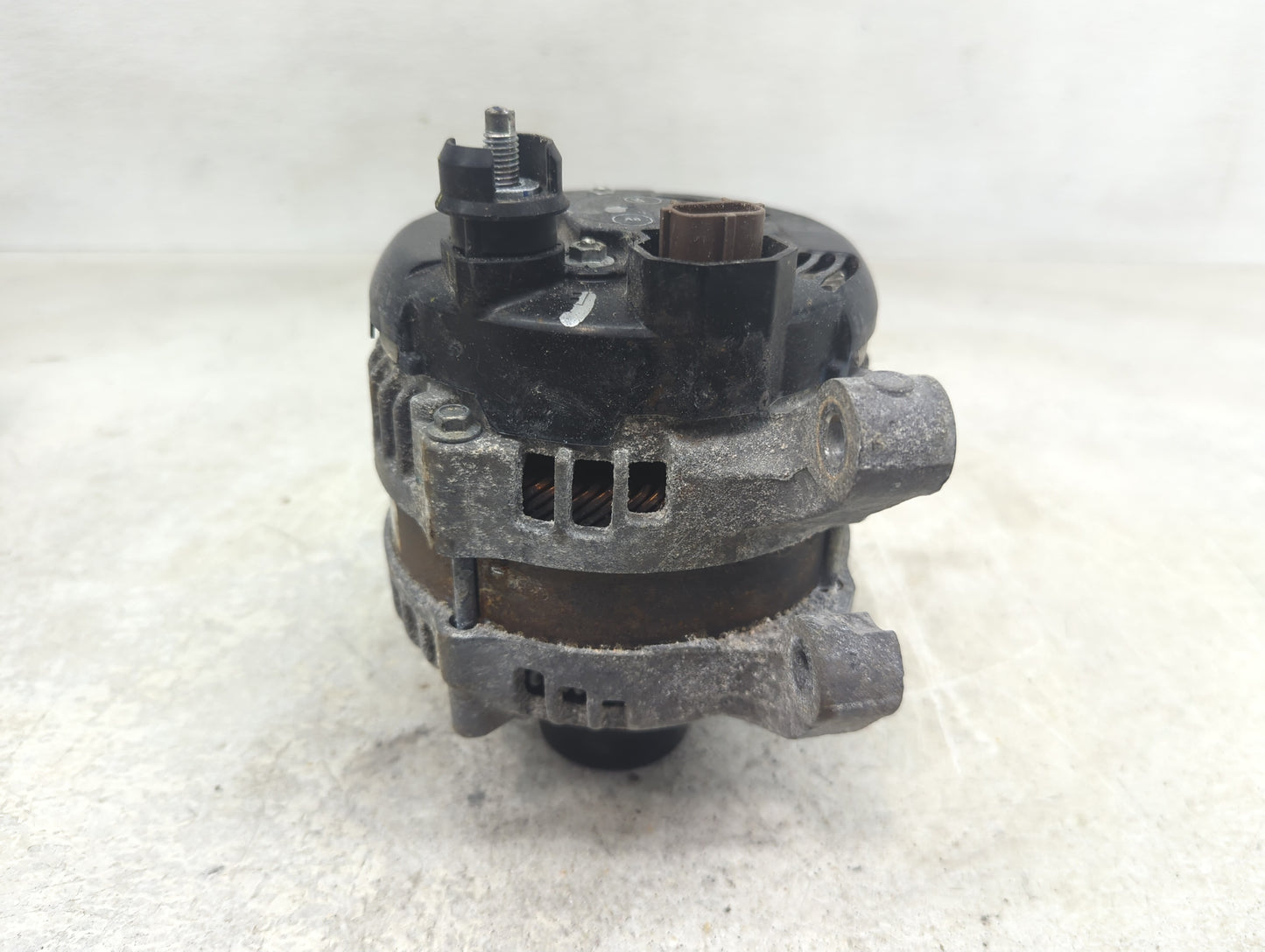 2013-2019 Ford Explorer Alternator Replacement Generator Charging Assembly Engine OEM P/N:MX104211-0771 G2GT-10300-JA Fits O
