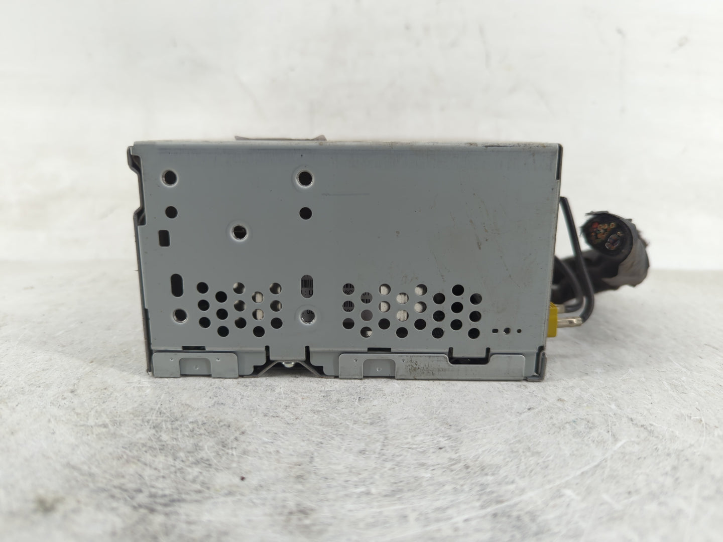 2018 Ford Explorer Radio AM FM Cd Player Receiver Replacement P/N:JB5T-18D832-AB Fits OEM Used Auto Parts - Oemusedautoparts