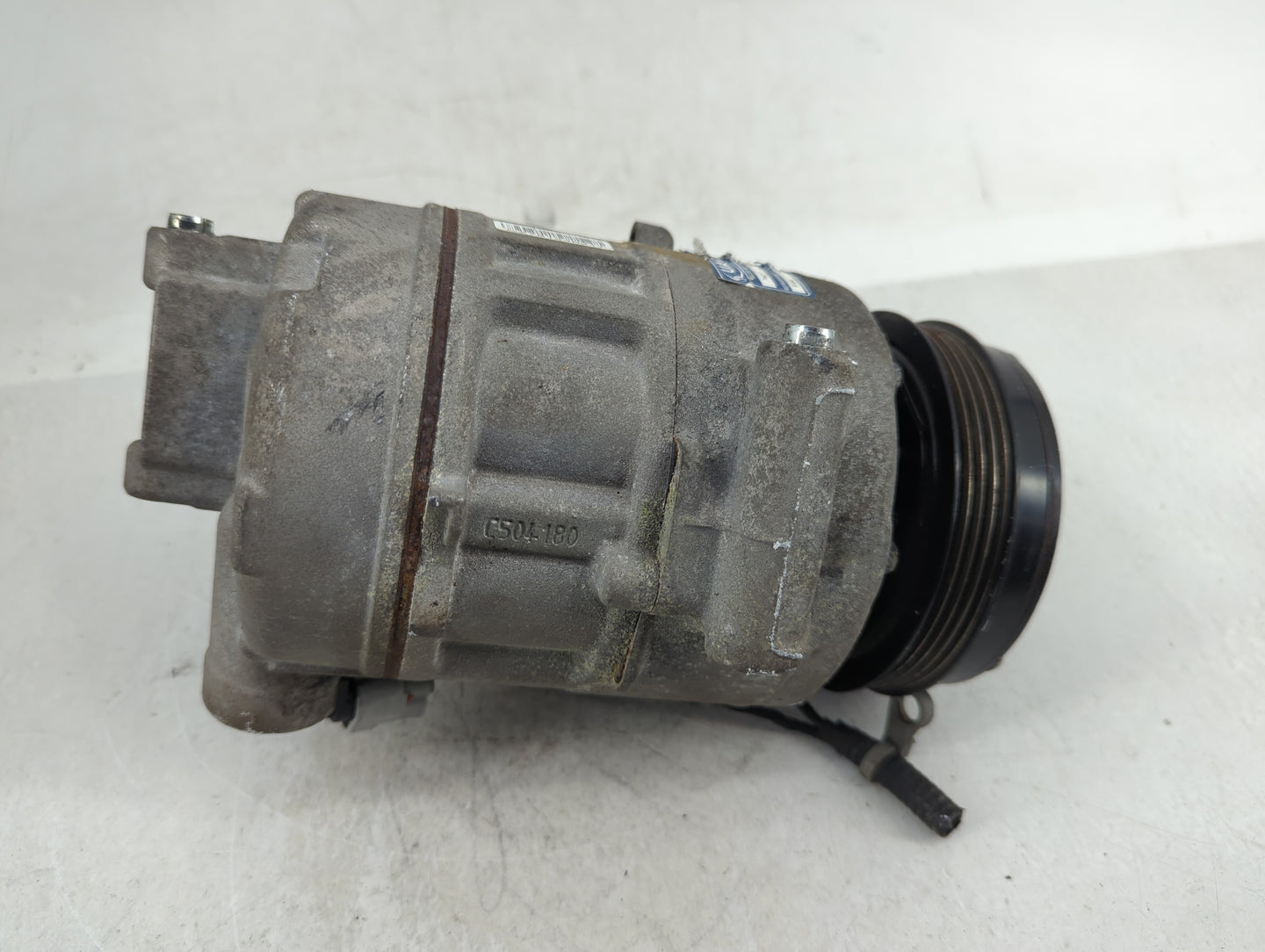 2018 Ford Explorer Air Conditioning A/c Ac Compressor Oem - Oemusedautoparts1.com