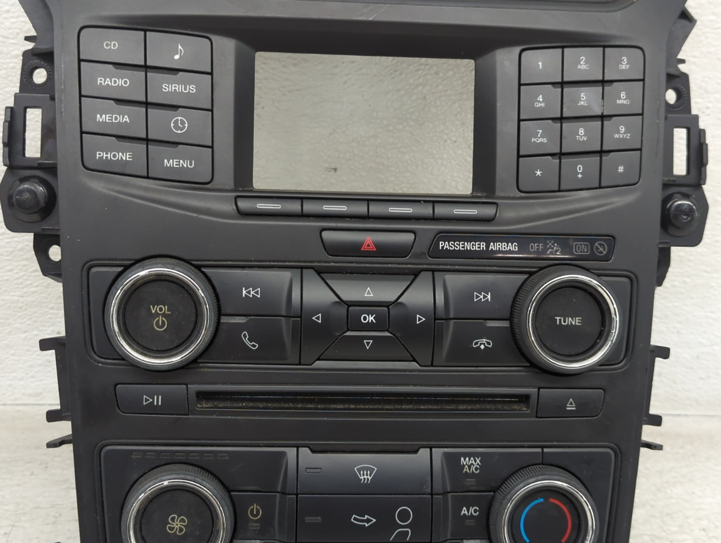 2016-2018 Ford Explorer Radio Control Panel - Oemusedautoparts1.com