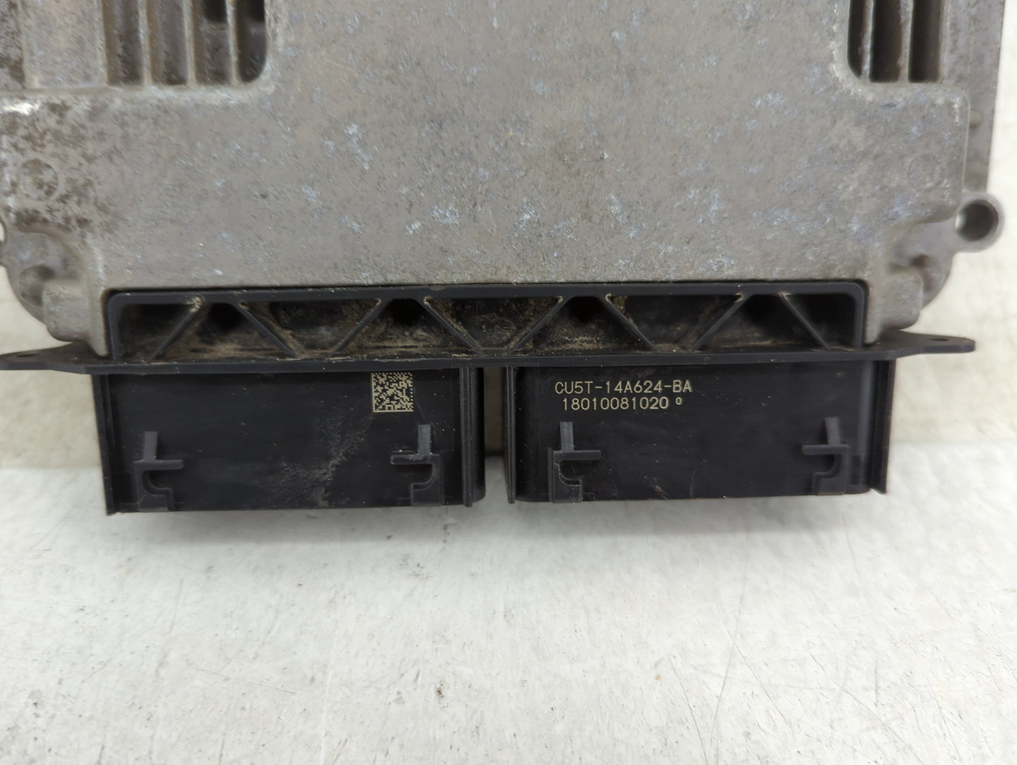 2016-2019 Ford Explorer PCM Engine Control Computer ECU ECM PCU OEM P/N:GB5A-12A650-YA FB5A-12B684-CA Fits OEM Used Auto Par
