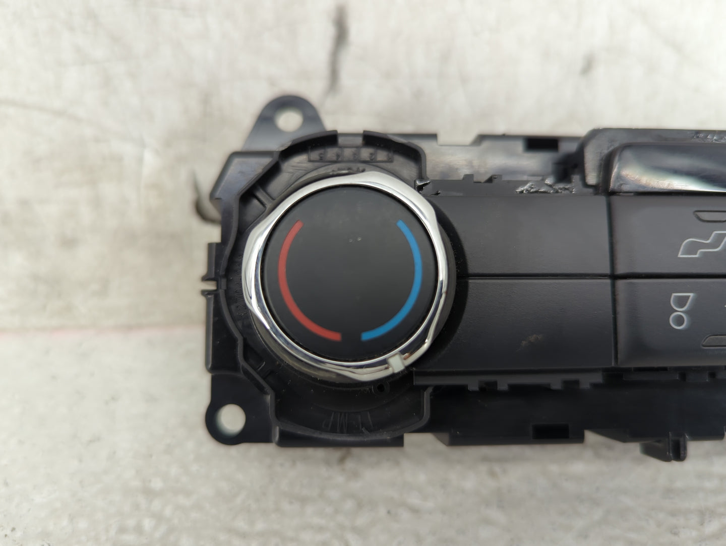 2018 Ford Explorer Climate Control Module Temperature AC/Heater Replacement P/N:GB5T-19980-BE Fits OEM Used Auto Parts - Oem