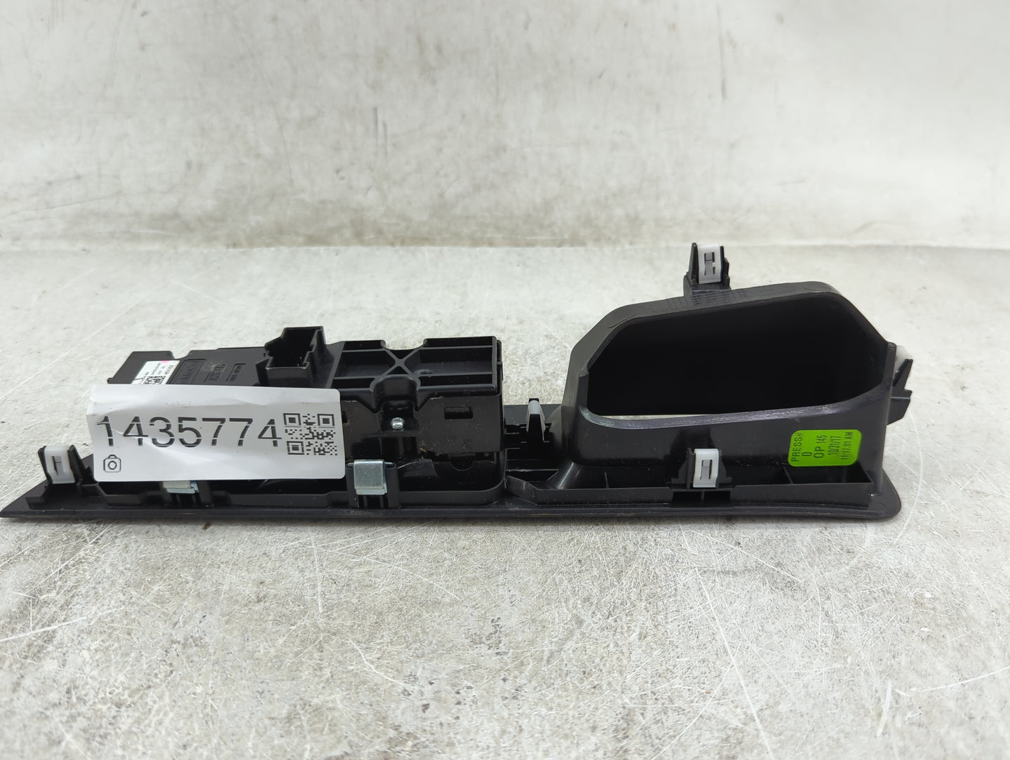 2018 Ford Explorer Master Power Window Switch Replacement Driver Side Left P/N:GB5T-14540-BAW Fits OEM Used Auto Parts - Oem