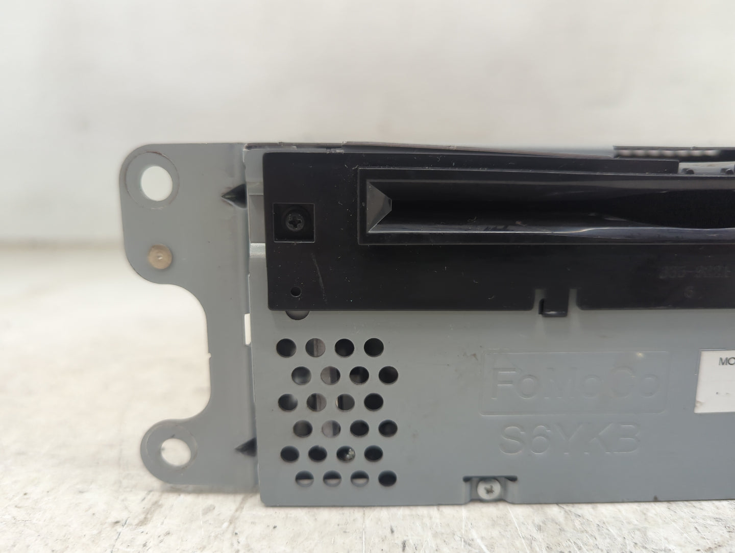 2018 Ford Explorer Radio AM FM Cd Player Receiver Replacement P/N:JB5T-19C107-CB JB5T-19C107-AB, PU-3921L-E, 276-1941-08 Fit
