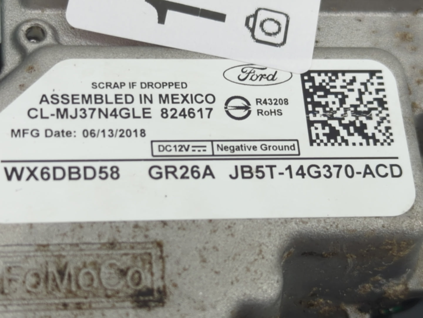 2019-2019 Ford Explorer Information Display Screen 1469332 - Oemusedautoparts1.com