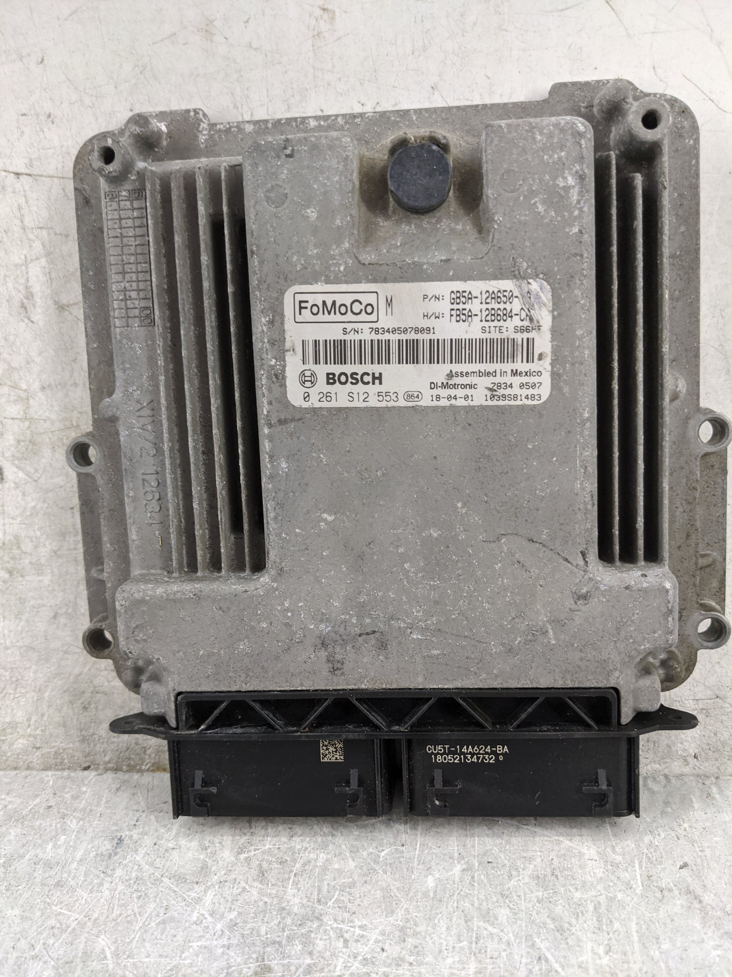 2016-2019 Ford Explorer PCM Engine Control Computer ECU ECM PCU OEM P/N:GB5A-12A650 FB5A-12B684-CA Fits OEM Used Auto Parts 