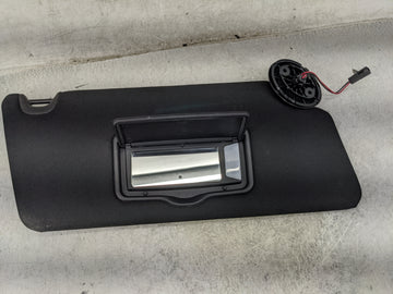 2018 Ford Explorer Sun Visor Shade Replacement Passenger Right Mirror Fits OEM Used Auto Parts