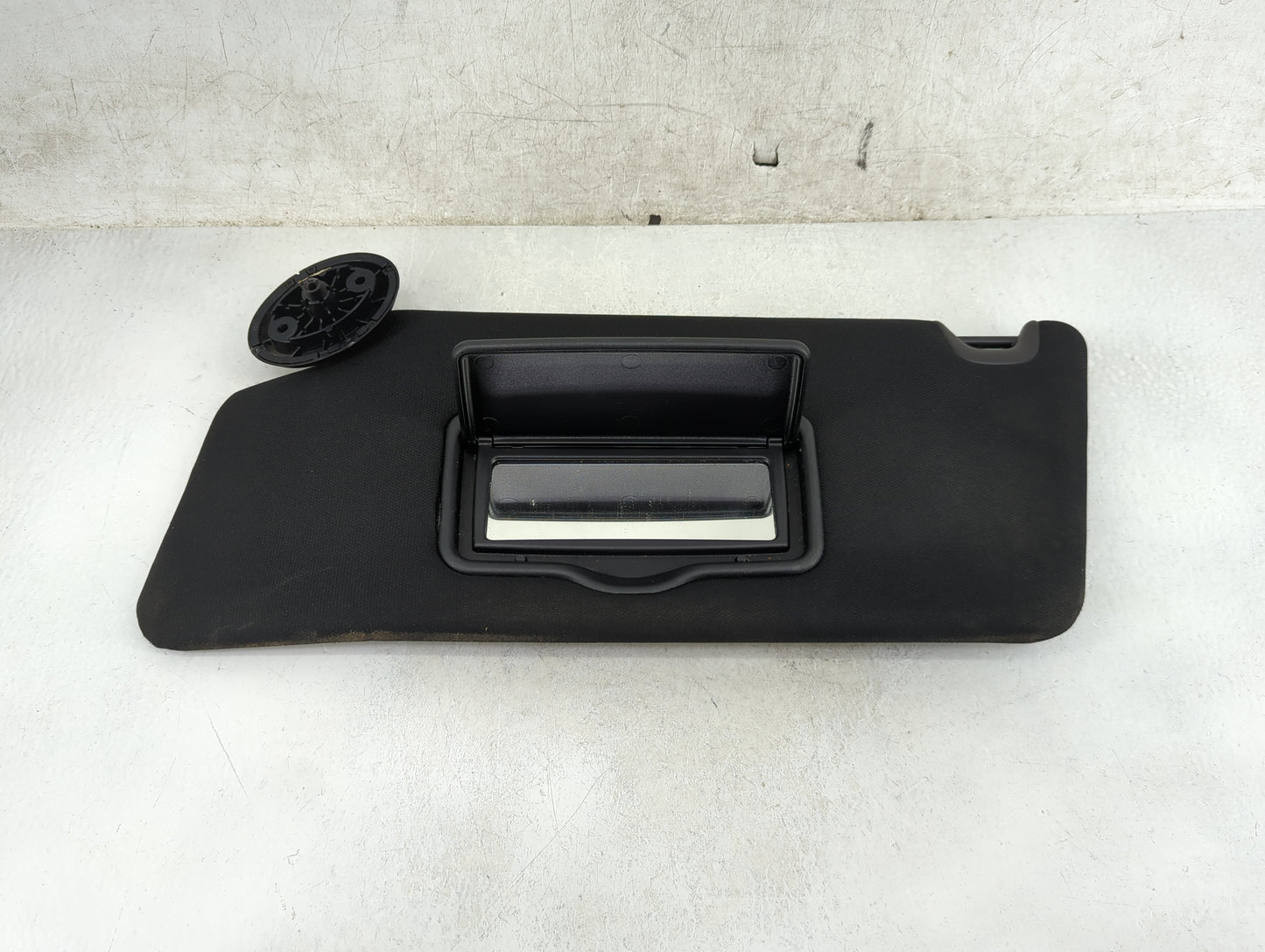 2018 Ford Explorer Sun Visor Shade Replacement Driver Left Mirror Fits OEM Used Auto Parts - Oemusedautoparts1.com