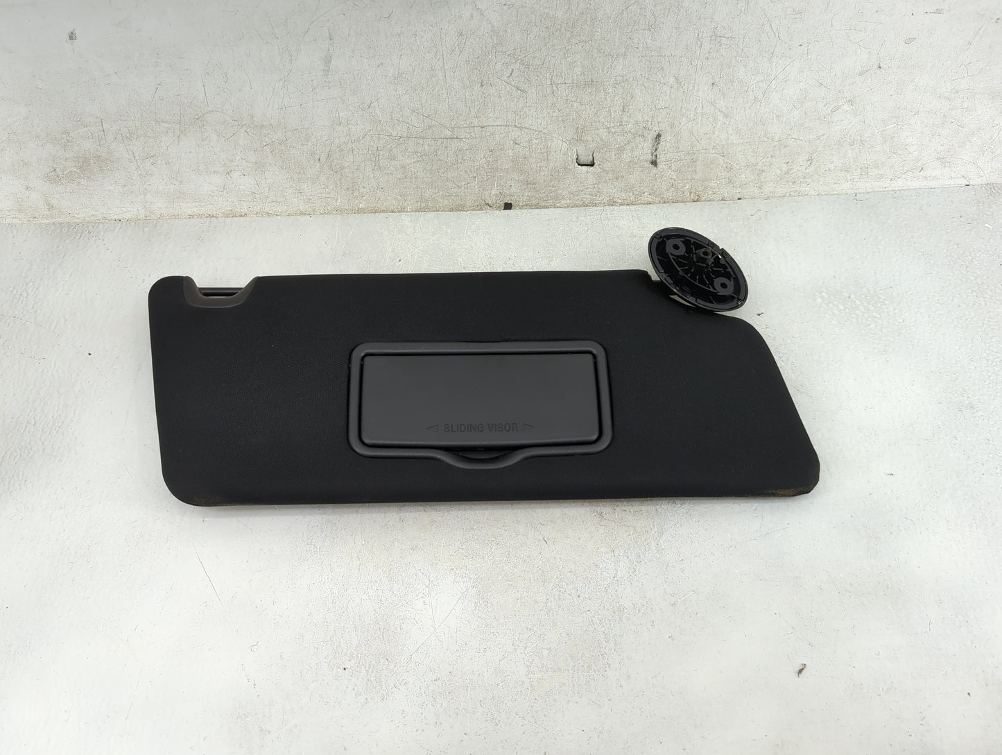 2018 Ford Explorer Sun Visor Shade Replacement Passenger Right Mirror Fits OEM Used Auto Parts - Oemusedautoparts1.com