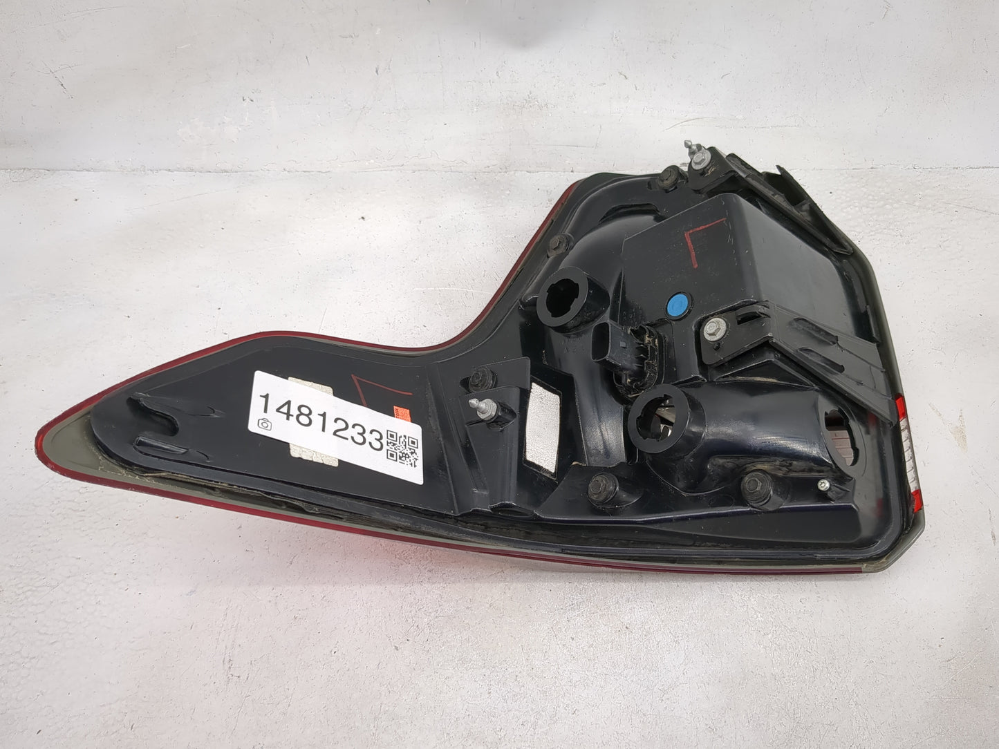 2018 Ford Explorer Tail Light Assembly Driver Left OEM Fits OEM Used Auto Parts - Oemusedautoparts1.com