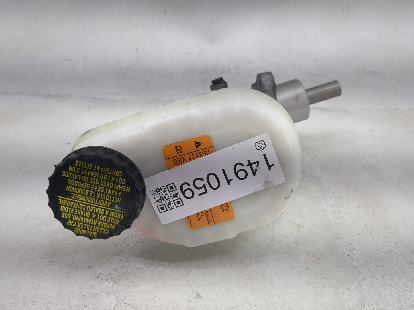 Ford Explorer Brake Master Cylinder 1491059 - Oemusedautoparts1.com
