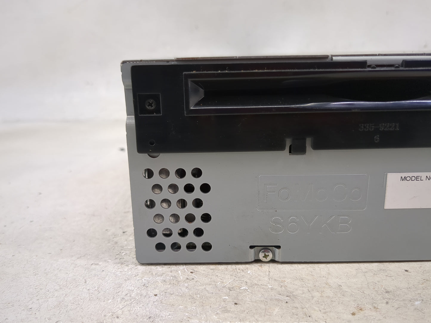 2018-2019 Ford Explorer Radio AM FM Cd Player Receiver Replacement P/N:PU-3922L-E JB5T Fits Fits 2018 2019 OEM Used Auto Par