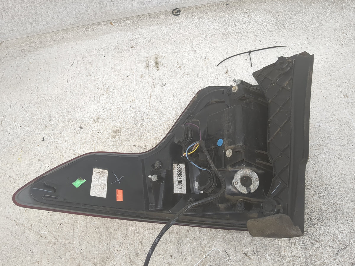 2018 Ford Explorer Tail Light Assembly Driver Left OEM P/N:0000785302P Fits OEM Used Auto Parts - Oemusedautoparts1.com