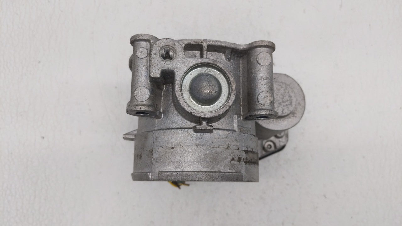 2011-2019 Ford Explorer Throttle Body P/N:AT4E-9F991-EL AT4E-EH Fits Fits 2011 2012 2013 2014 2015 2016 2017 2018 2019 OEM U