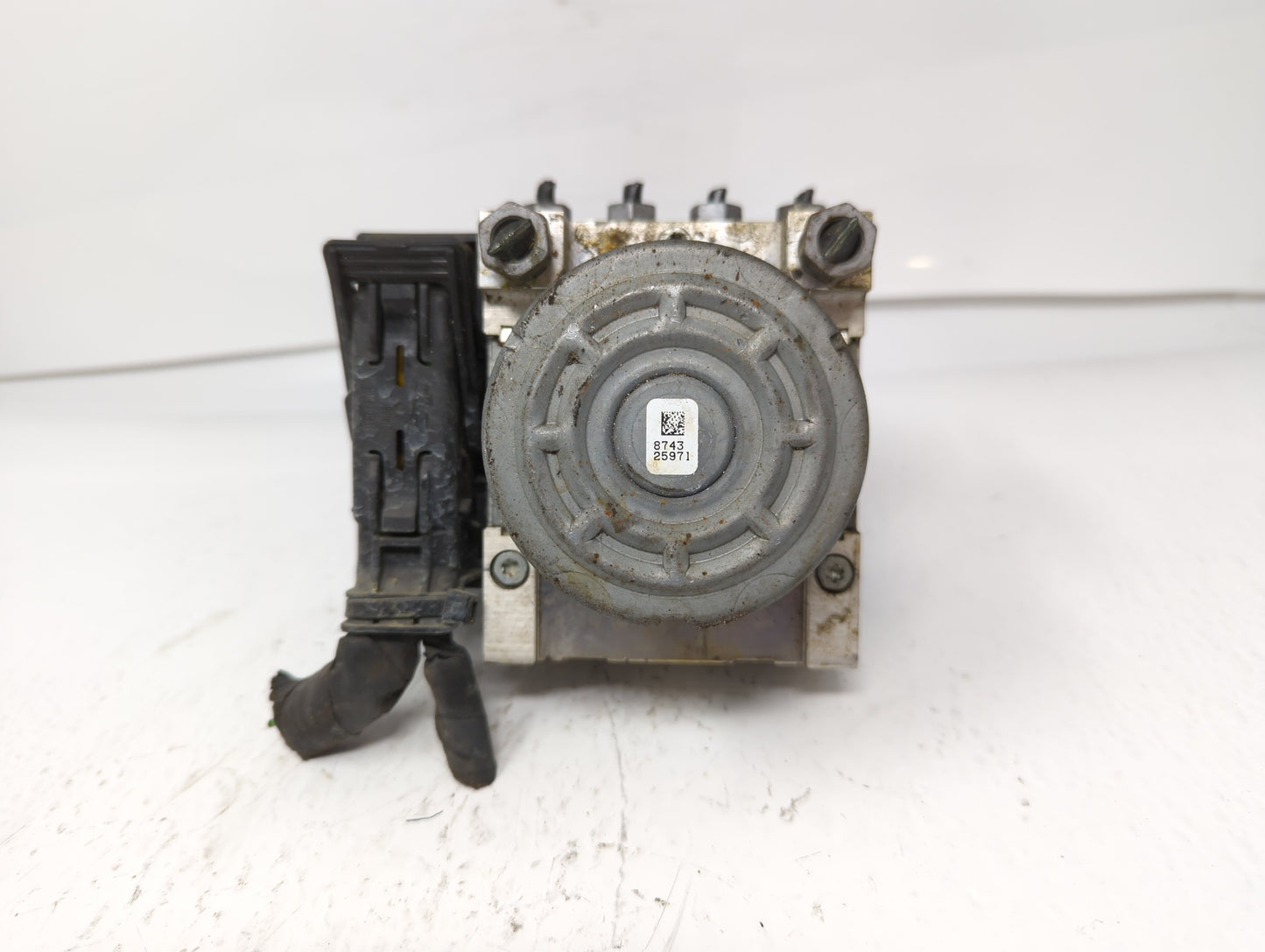 2016-2019 Ford Explorer ABS Pump Control Module Replacement P/N:FB53-2C405-AE HB53-2C405-AB Fits Fits 2016 2017 2018 2019 OE