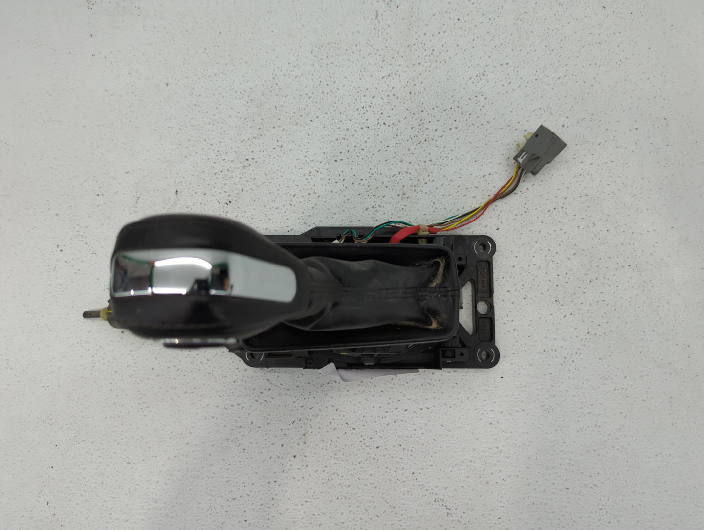 2018 Ford Explorer Floor Console Assembly Shifter Black - Oemusedautoparts1.com