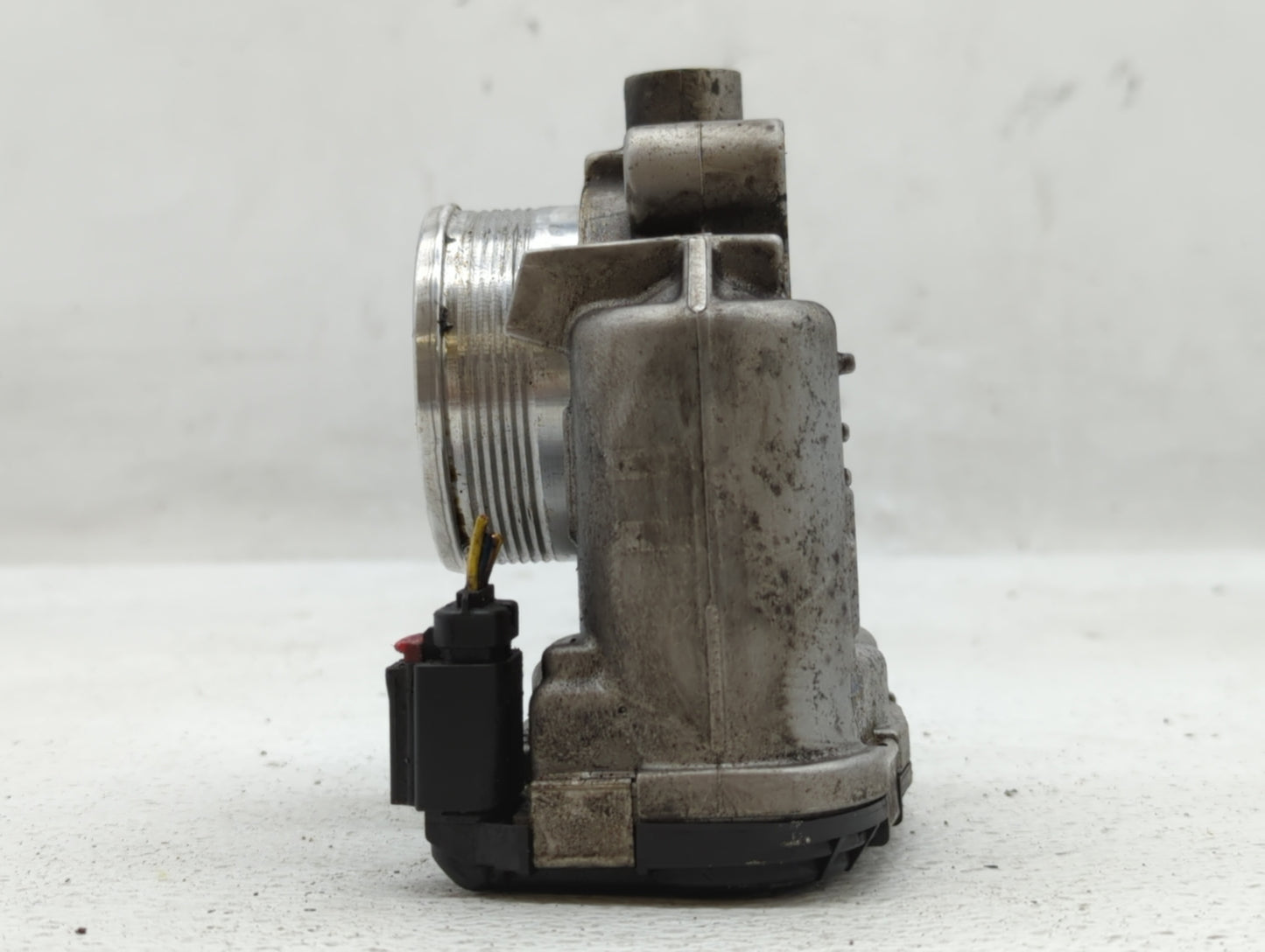 2016-2019 Ford Explorer Throttle Body P/N:DS7E-9F991-BD DS7E-9F991-BB Fits Fits 2014 2015 2016 2017 2018 2019 2020 2021 2022