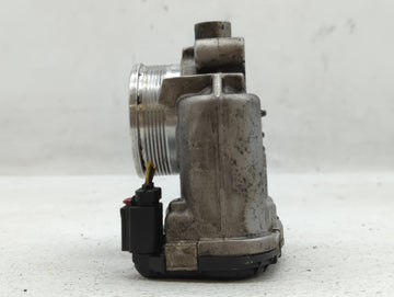 2016-2019 Ford Explorer Throttle Body P/N:DS7E-9F991-BD DS7E-9F991-BB Fits Fits 2014 2015 2016 2017 2018 2019 2020 2021 2022 OEM Used Auto Parts