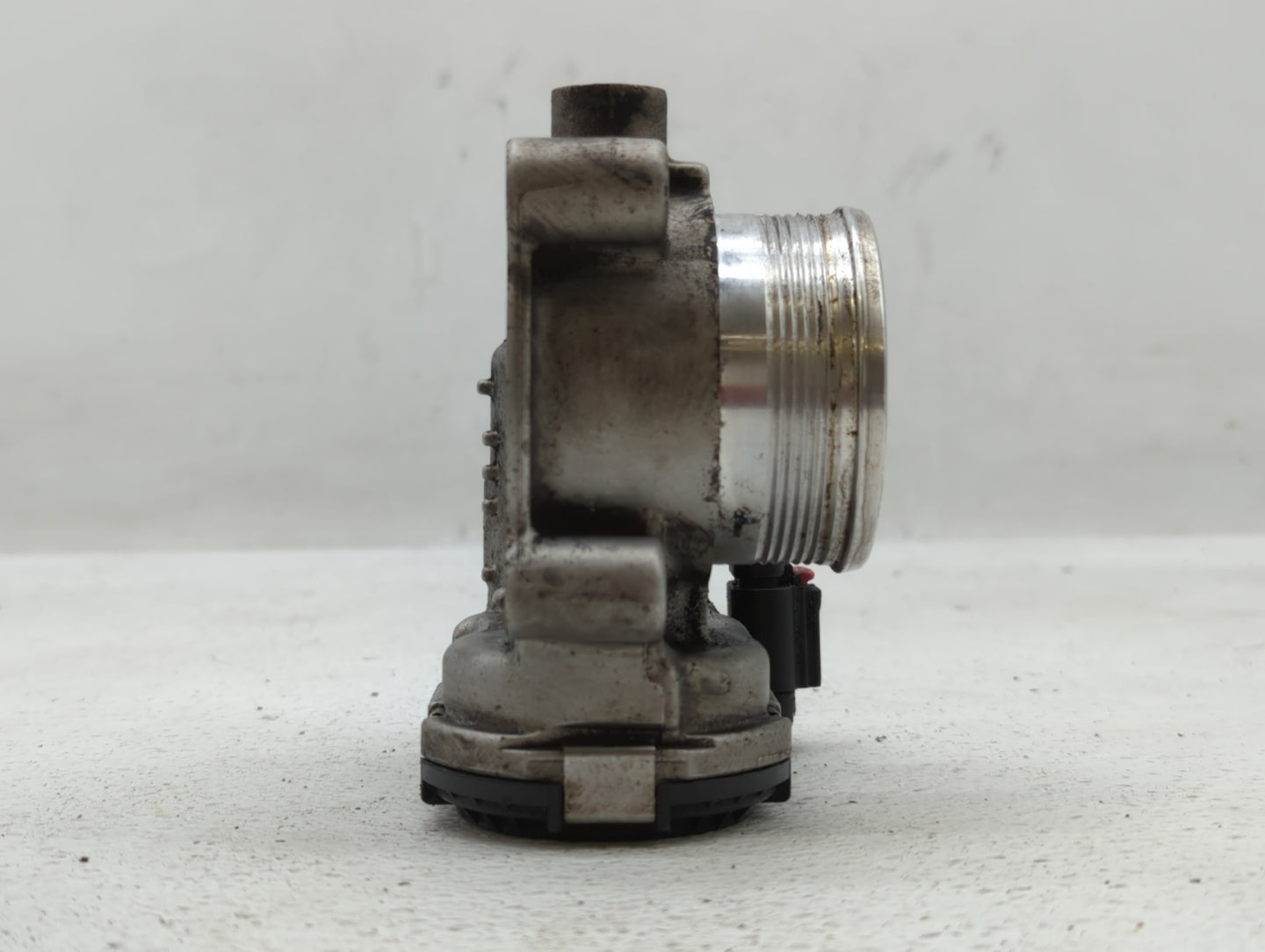 2016-2019 Ford Explorer Throttle Body P/N:DS7E-9F991-BD DS7E-9F991-BB Fits Fits 2014 2015 2016 2017 2018 2019 2020 2021 2022