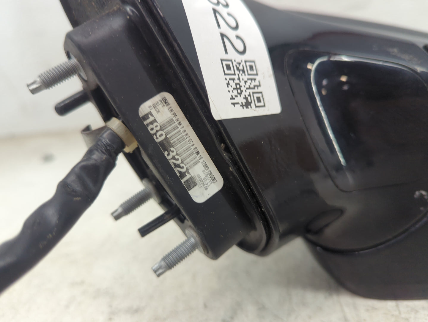 2018 Ford Explorer Driver Side View Mirror - Left Door Mirror OEM Used - Oemusedautoparts1.com