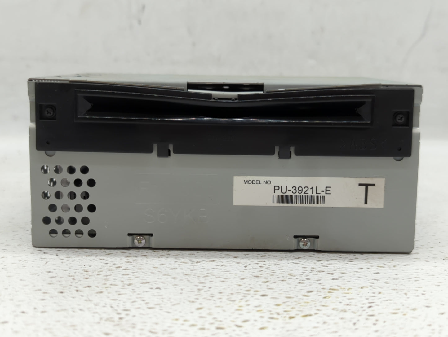 2018 Ford Explorer Radio AM FM Cd Player Receiver Replacement P/N:JB5T-19C107-AB Fits OEM Used Auto Parts - Oemusedautoparts