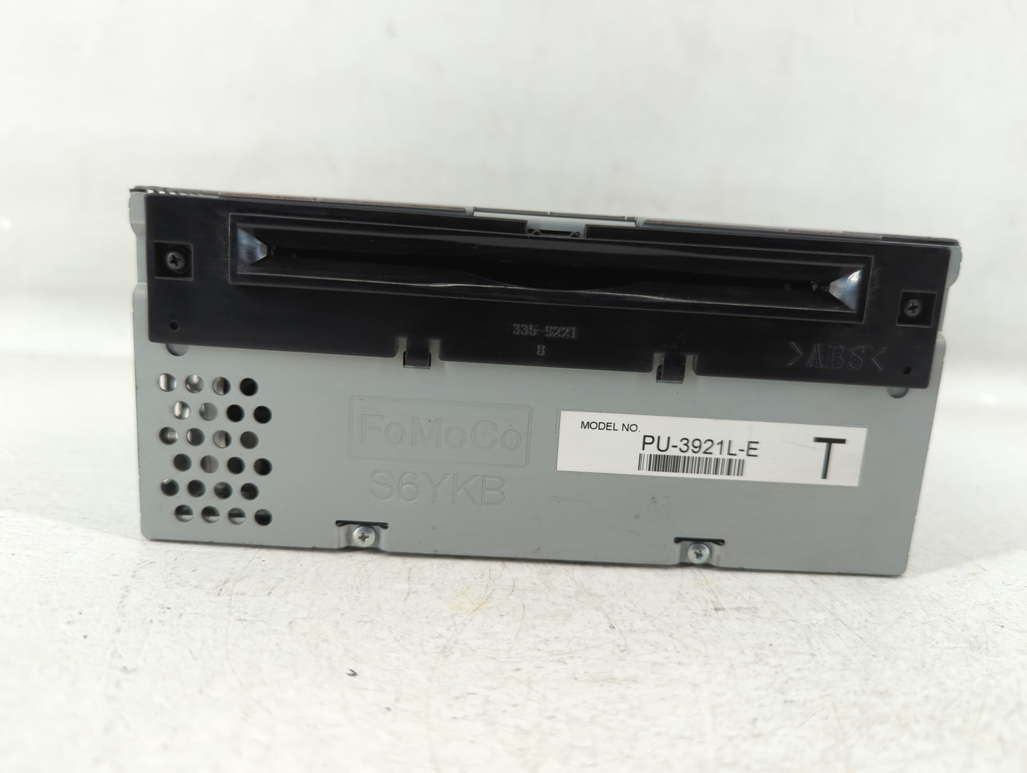 2018 Ford Explorer Am Fm Cd Player Radio Receiver - Oemusedautoparts1.com