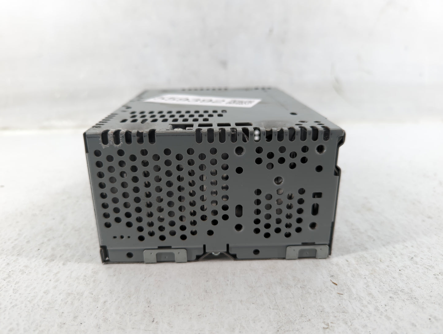 2018 Ford Explorer Am Fm Cd Player Radio Receiver - Oemusedautoparts1.com