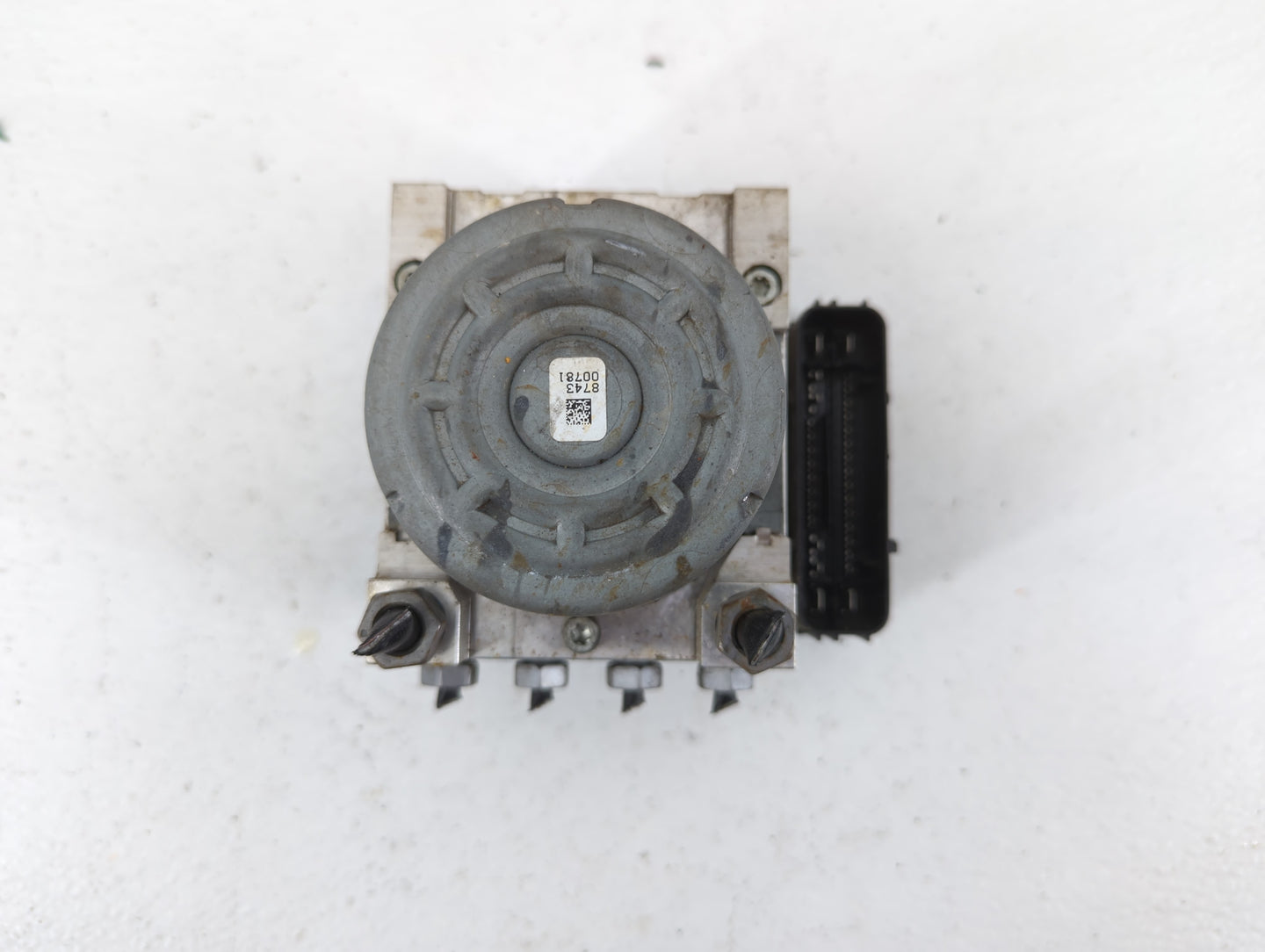 2018 Ford Explorer ABS Pump Control Module Replacement P/N:HB53-2C405-AC Fits OEM Used Auto Parts - Oemusedautoparts1.com