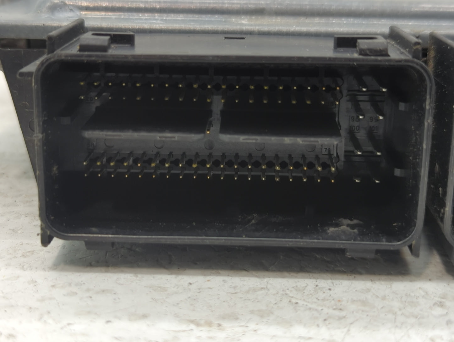 2016-2019 Ford Explorer PCM Engine Control Computer ECU ECM PCU OEM P/N:GB5A-12650-BZA Fits Fits 2015 2016 2017 2018 2019 OE
