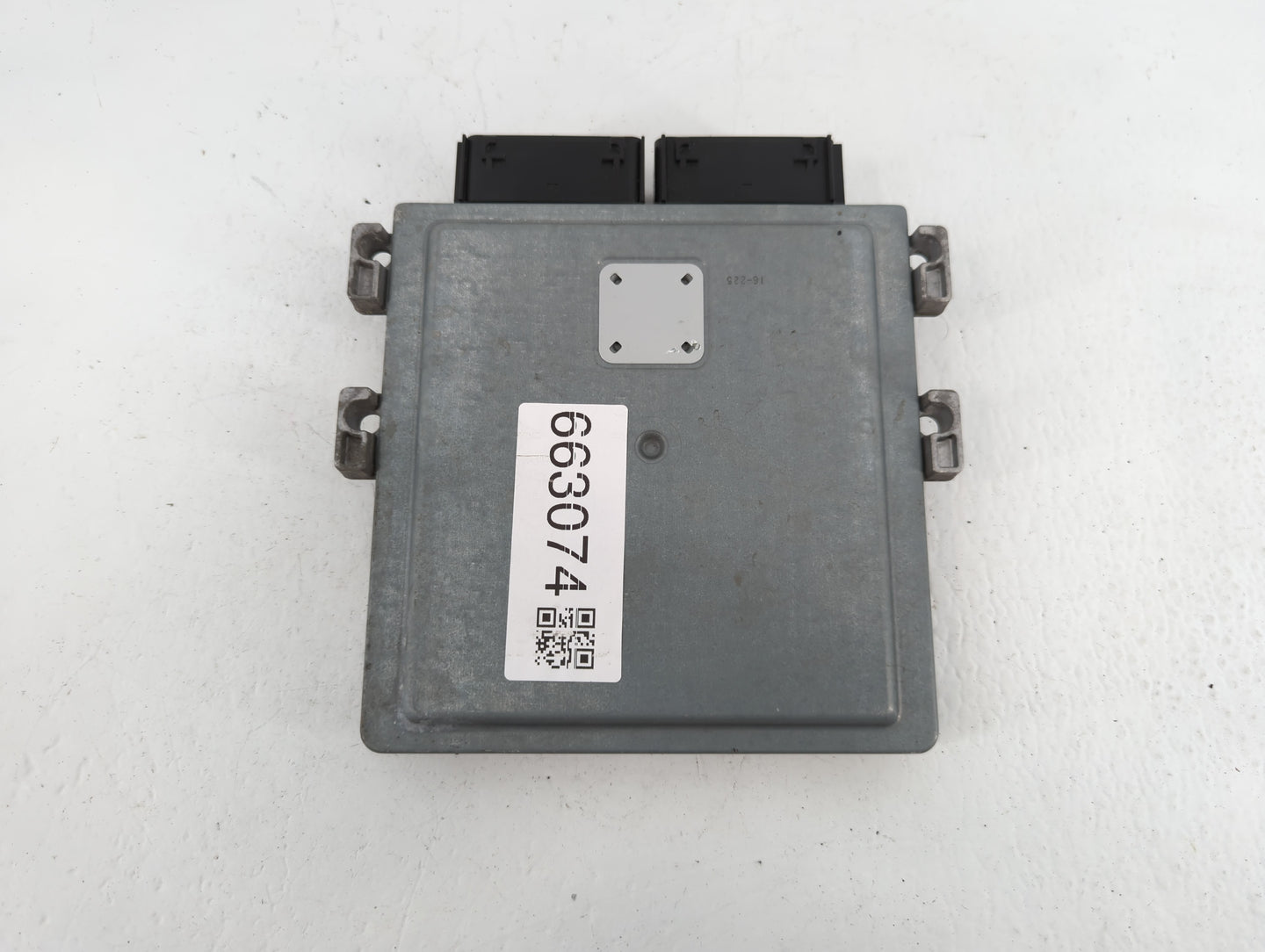 2016-2019 Ford Explorer PCM Engine Control Computer ECU ECM PCU OEM P/N:GB5A-12A650-BZA A6SXW2456DT00 Fits OEM Used Auto Par