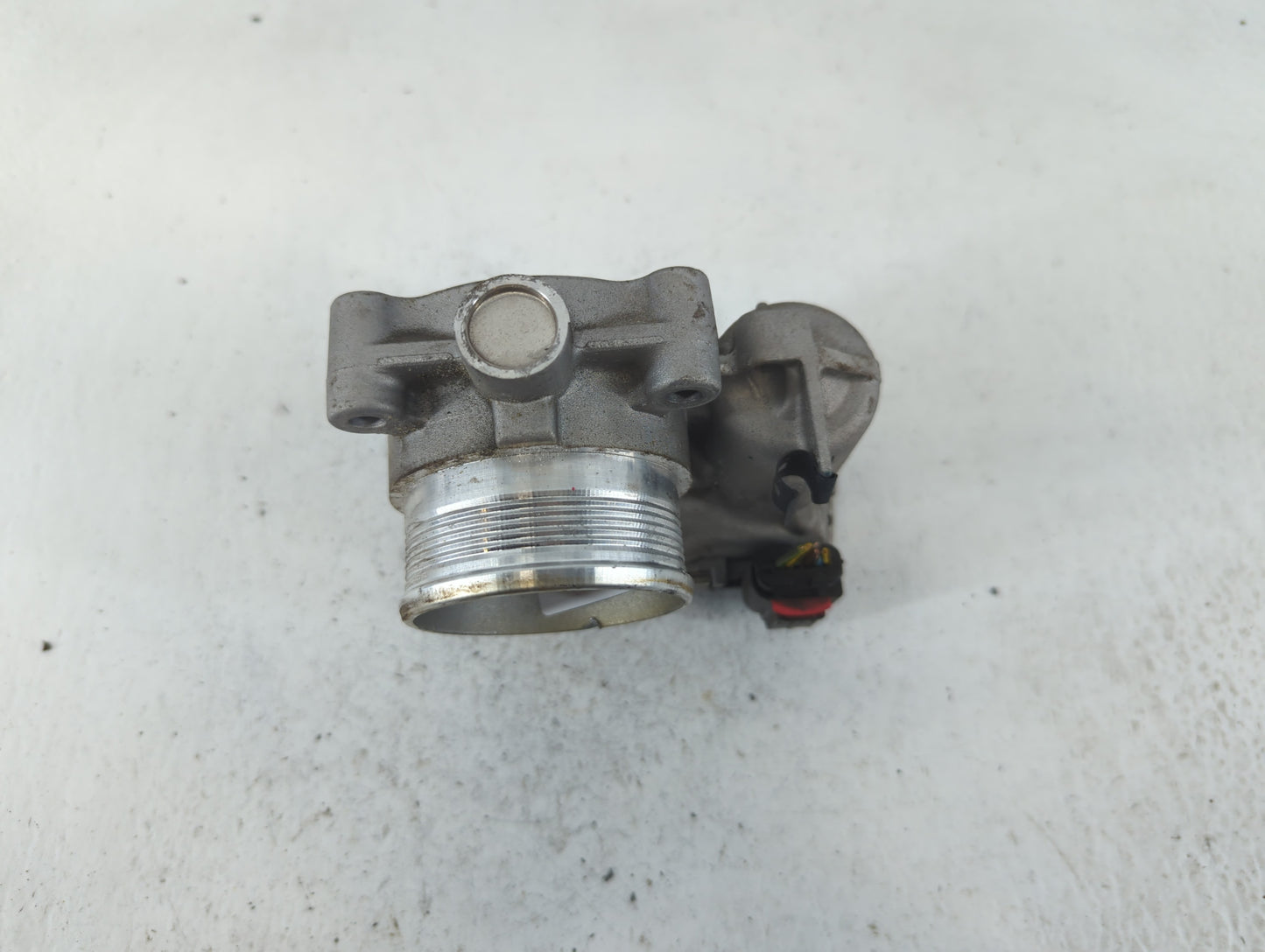 2016-2019 Ford Explorer Throttle Body P/N:B33TB DS7E-9F991-BB Fits Fits 2014 2015 2016 2017 2018 2019 2020 2021 2022 OEM Use