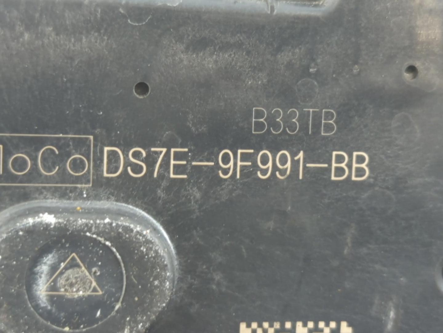 2016-2019 Ford Explorer Throttle Body P/N:B33TB DS7E-9F991-BB Fits Fits 2014 2015 2016 2017 2018 2019 2020 2021 2022 OEM Use
