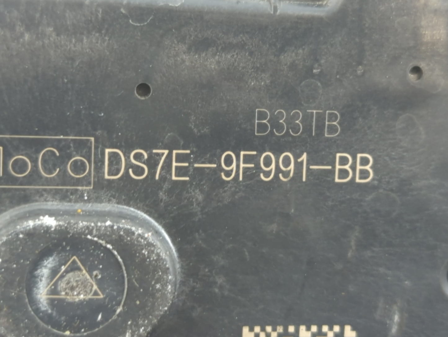 2016-2019 Ford Explorer Throttle Body P/N:B33TB DS7E-9F991-BB Fits Fits 2014 2015 2016 2017 2018 2019 2020 2021 2022 OEM Use
