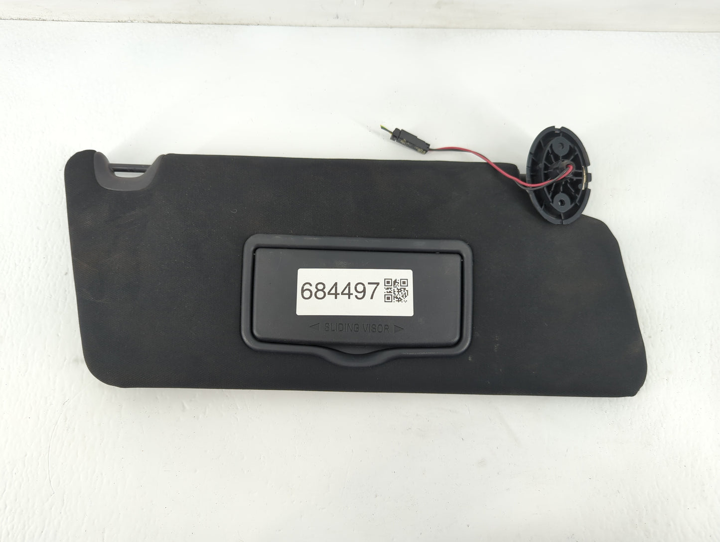 2018 Ford Explorer Sun Visor Shade Replacement Passenger Right Mirror Fits OEM Used Auto Parts - Oemusedautoparts1.com