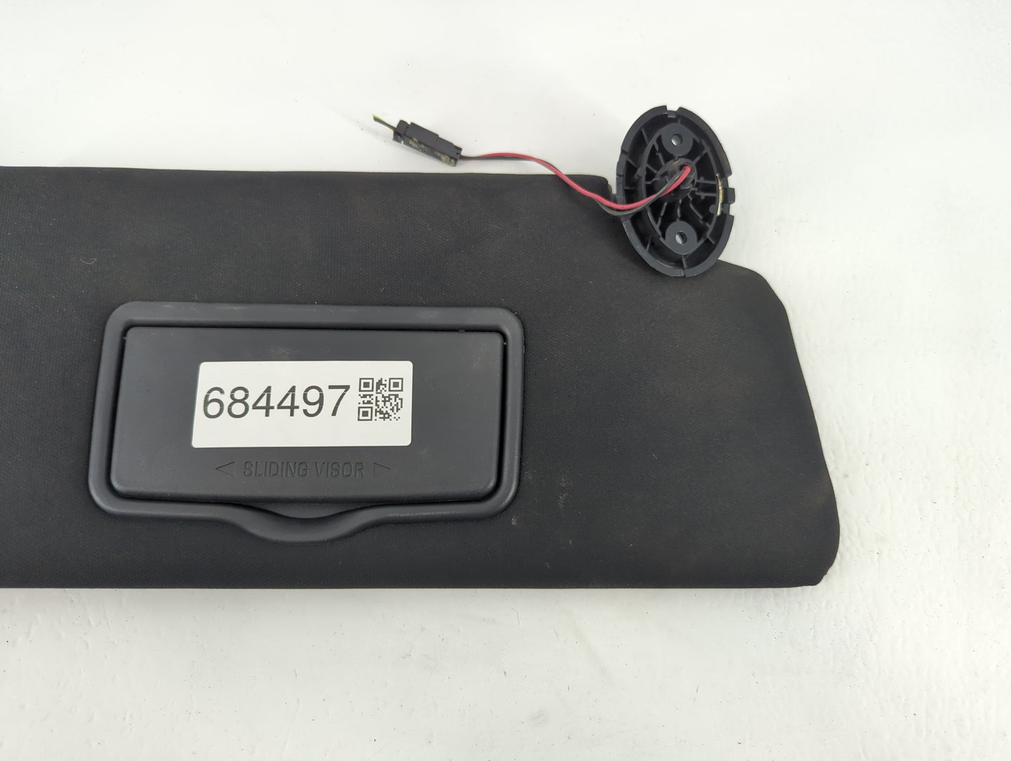 2018 Ford Explorer Sun Visor Shade Replacement Passenger Right Mirror Fits OEM Used Auto Parts - Oemusedautoparts1.com