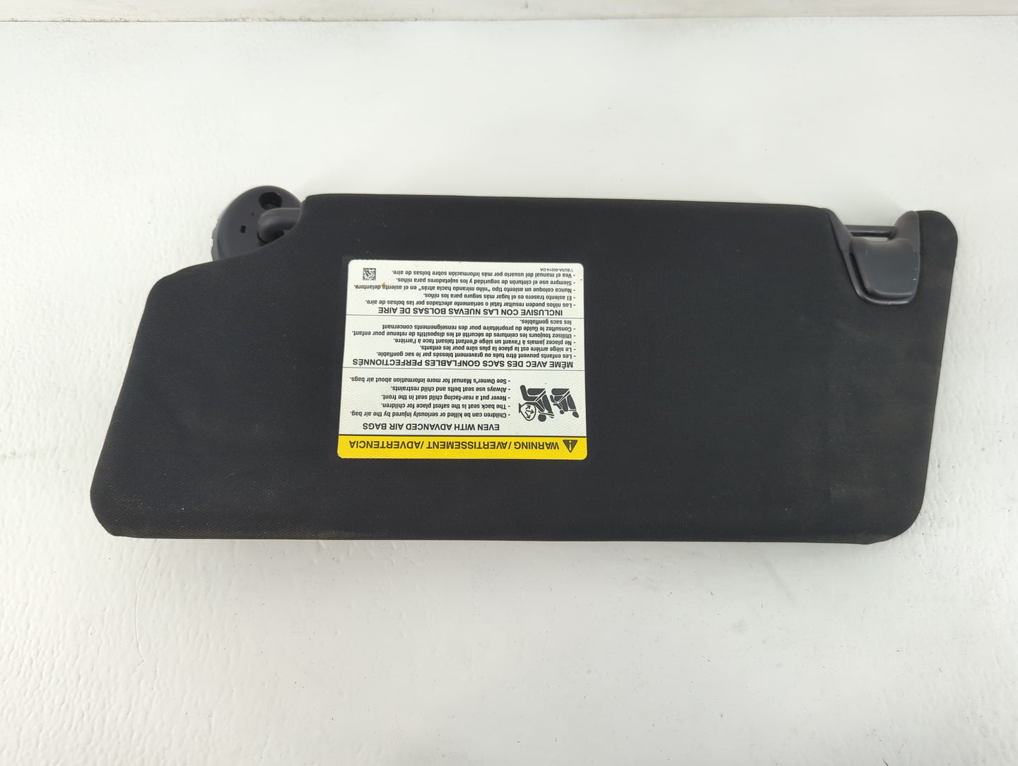 2018 Ford Explorer Sun Visor Shade Replacement Passenger Right Mirror Fits OEM Used Auto Parts - Oemusedautoparts1.com