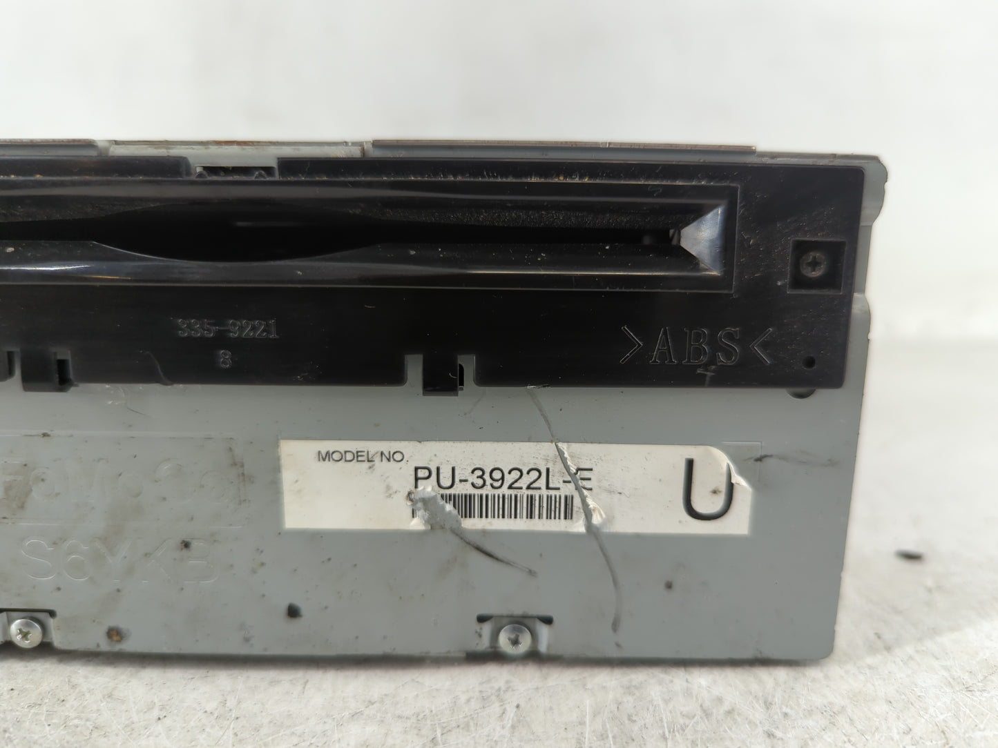 2018 Ford Explorer Am Fm Cd Player Radio Receiver - Oemusedautoparts1.com