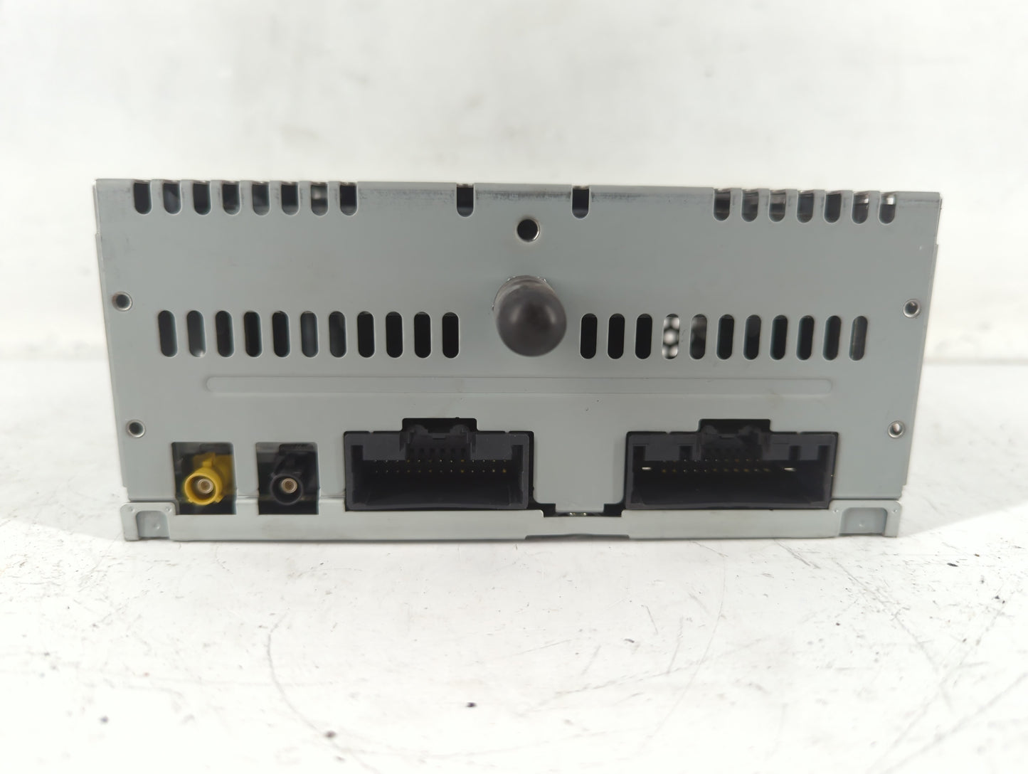 2018 Ford Explorer Radio AM FM Cd Player Receiver Replacement P/N:JB5T-19C107-CB Fits OEM Used Auto Parts - Oemusedautoparts