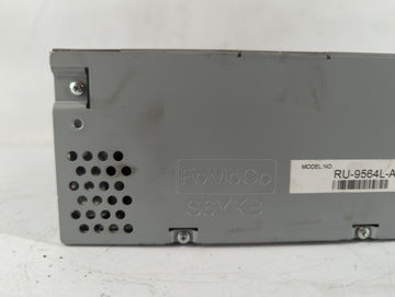 2018 Ford Explorer Radio AM FM Cd Player Receiver Replacement P/N:JB5T-18D832-AB Fits OEM Used Auto Parts