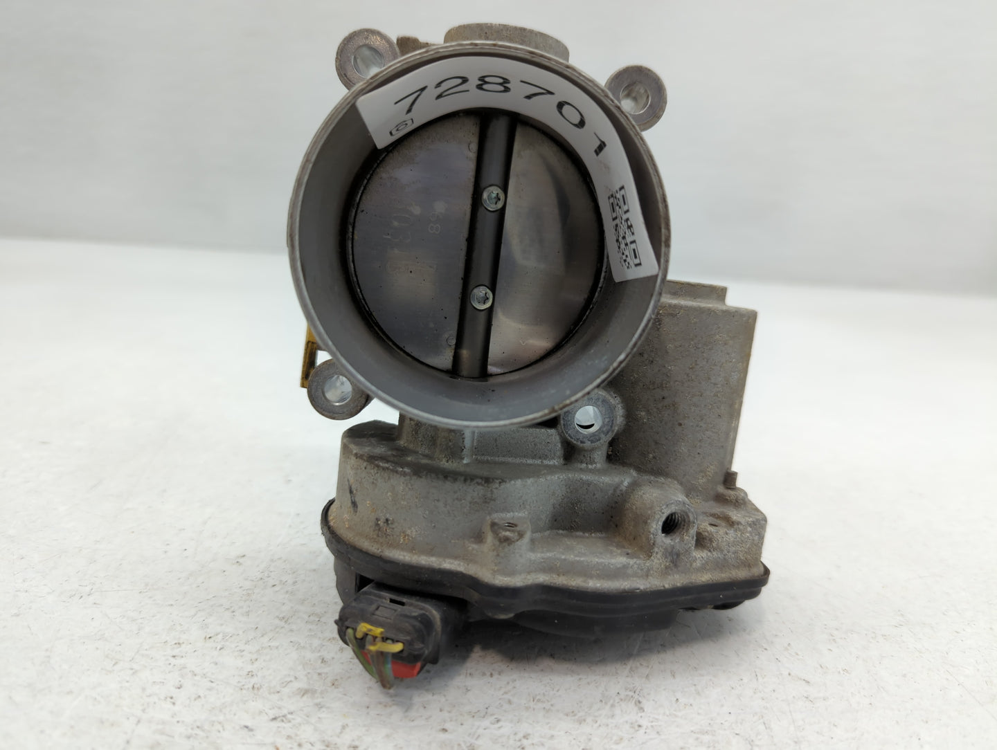 2011-2019 Ford Explorer Throttle Body P/N:AT4E-9F991-EL Fits Fits 2011 2012 2013 2014 2015 2016 2017 2018 2019 OEM Used Auto