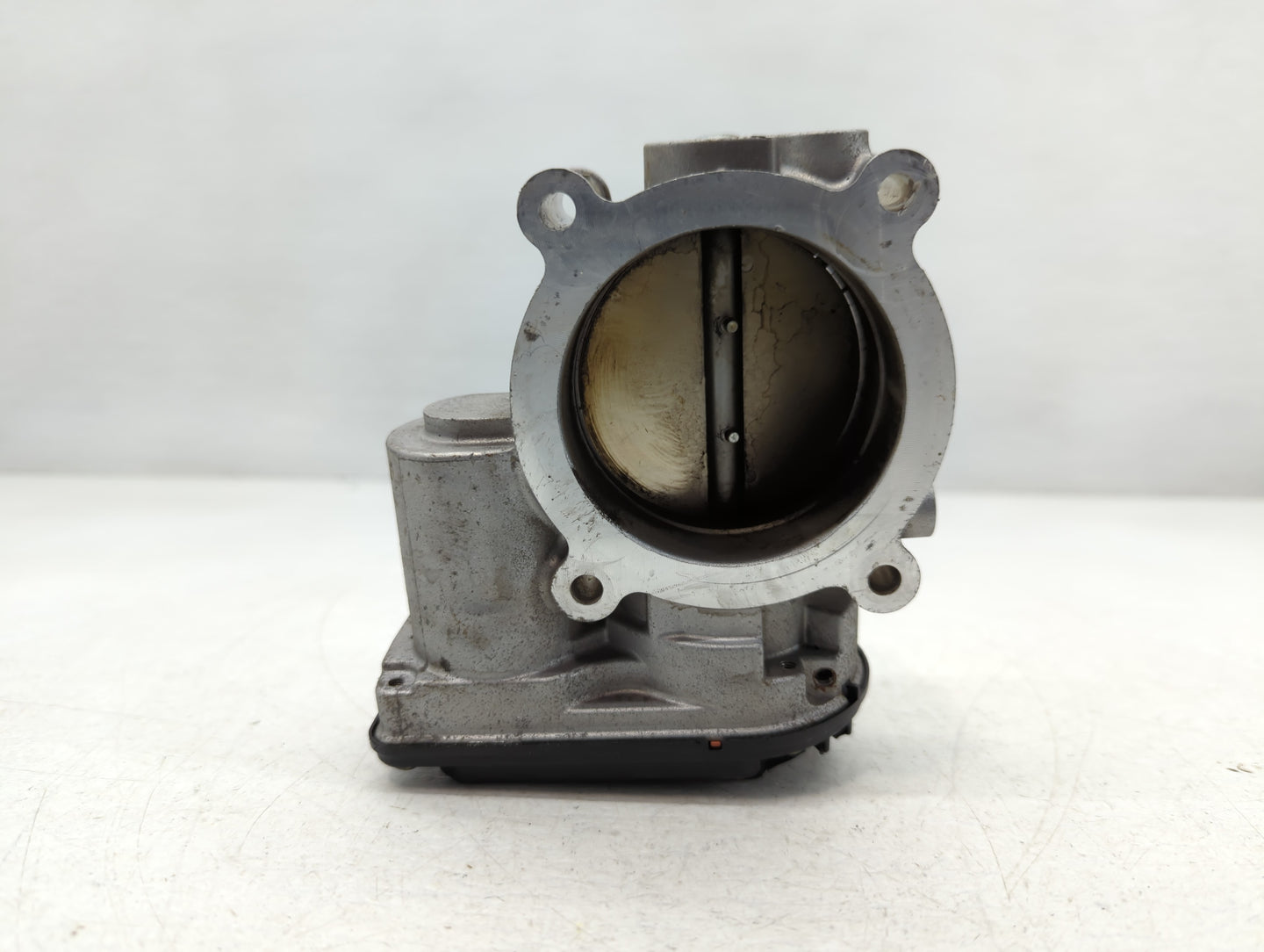 2011-2019 Ford Explorer Throttle Body P/N:AT4E-9F991-EL Fits Fits 2011 2012 2013 2014 2015 2016 2017 2018 2019 OEM Used Auto