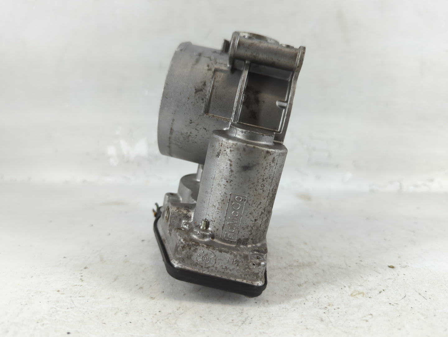 2011-2019 Ford Explorer Throttle Body P/N:182064006935 AT4E-9F991-EL Fits Fits 2011 2012 2013 2014 2015 2016 2017 2018 2019 