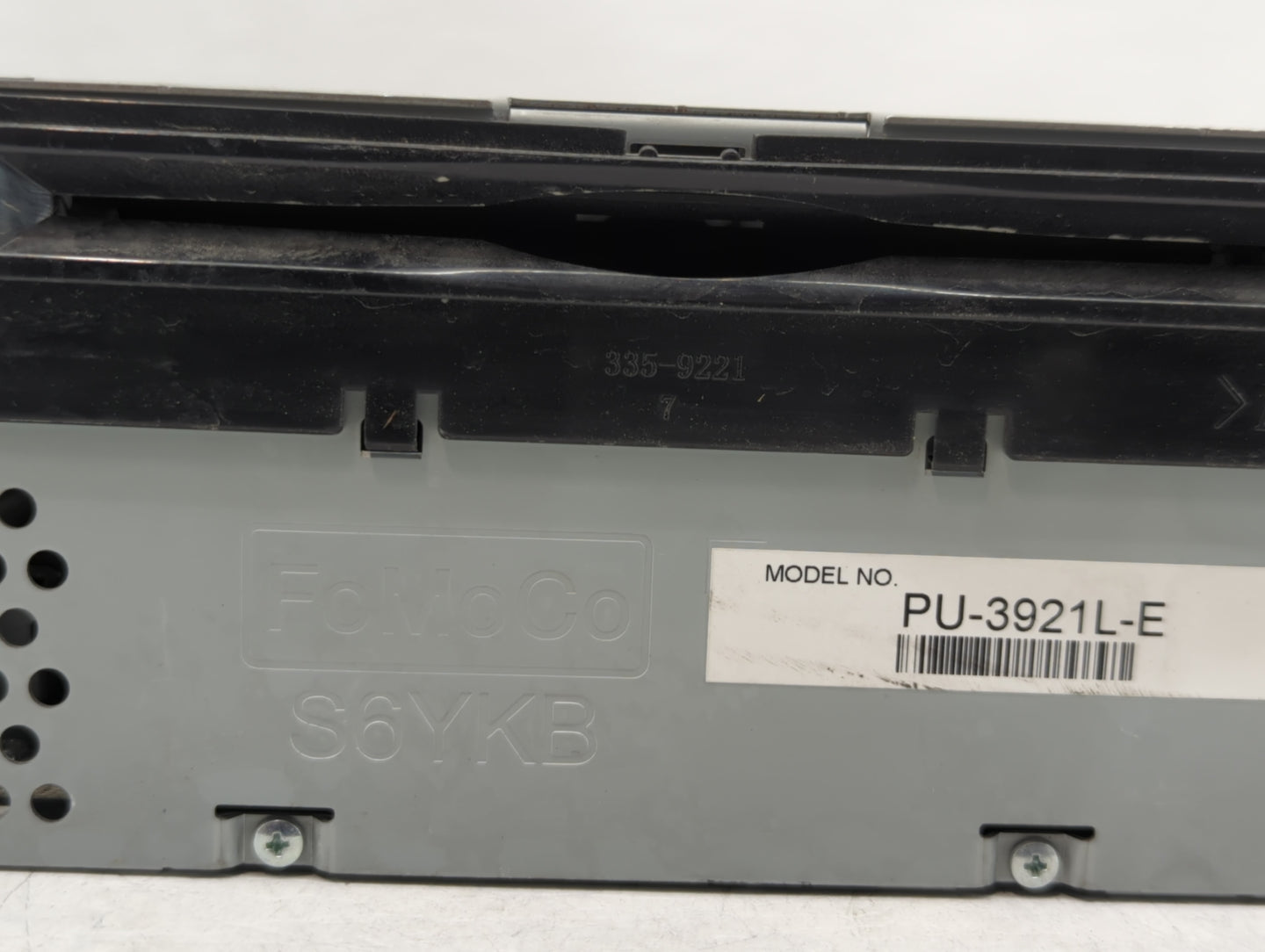 2018 Ford Explorer Radio AM FM Cd Player Receiver Replacement P/N:JB5T-19C107-AB Fits OEM Used Auto Parts - Oemusedautoparts